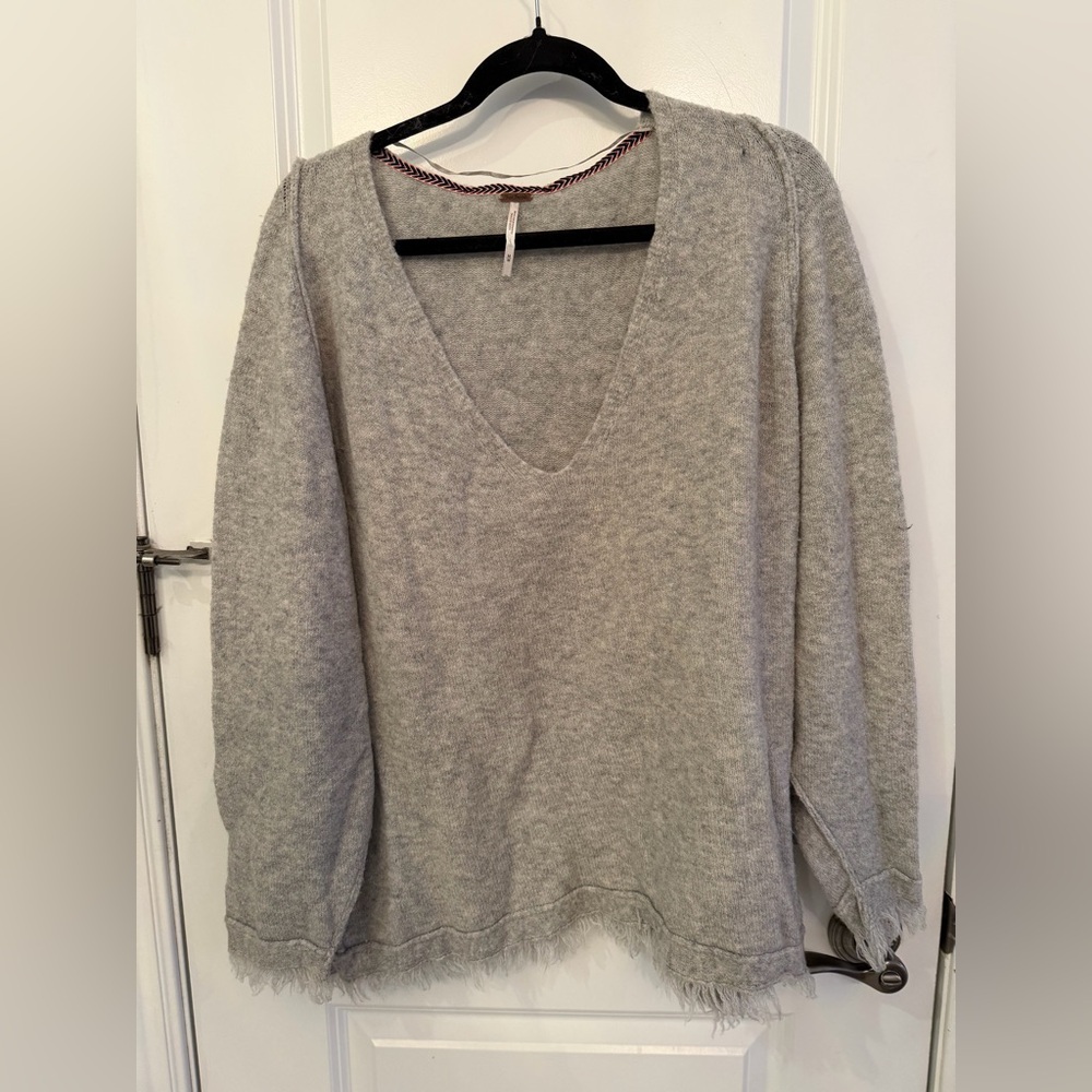 Free People Gray V-Neck Sweater